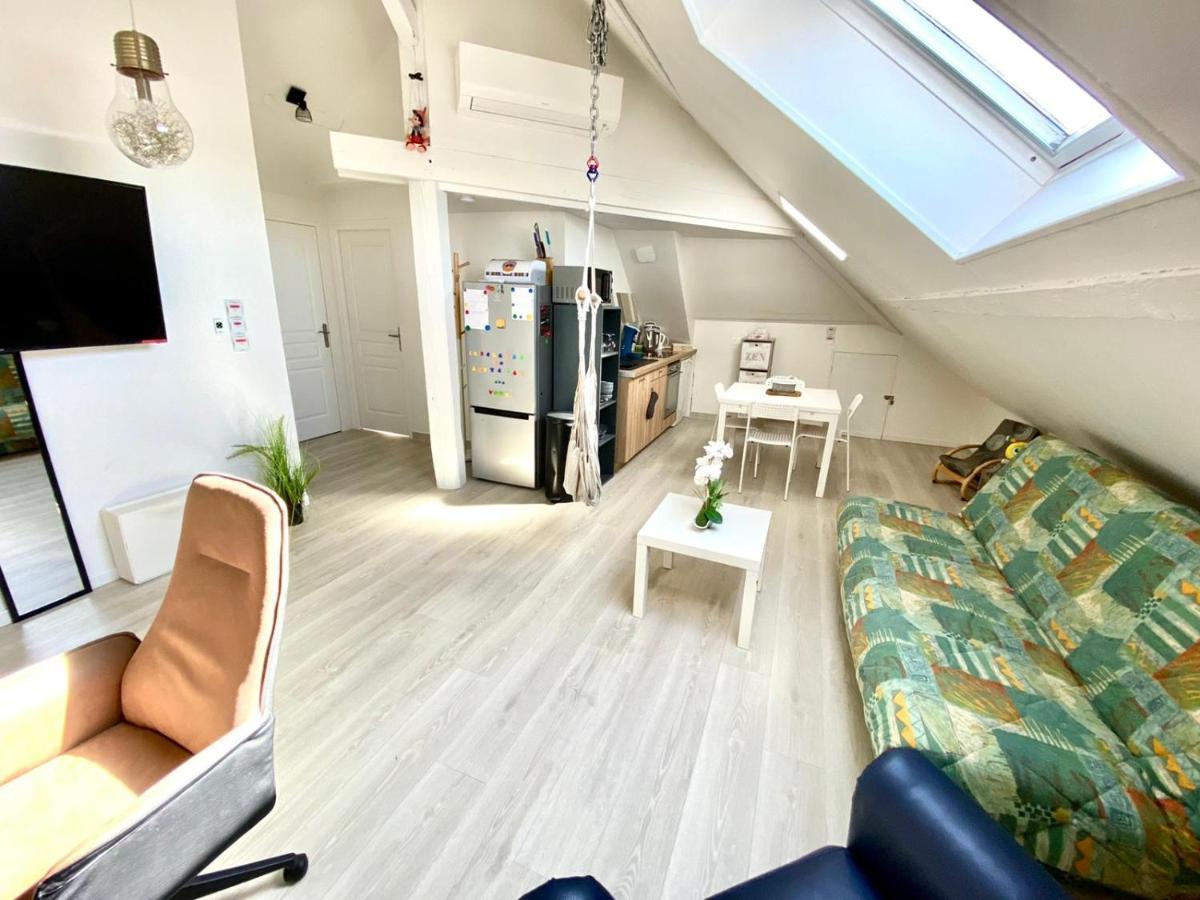 Appartement Vue Sur Les Etoiles Charleville-Mézières エクステリア 写真